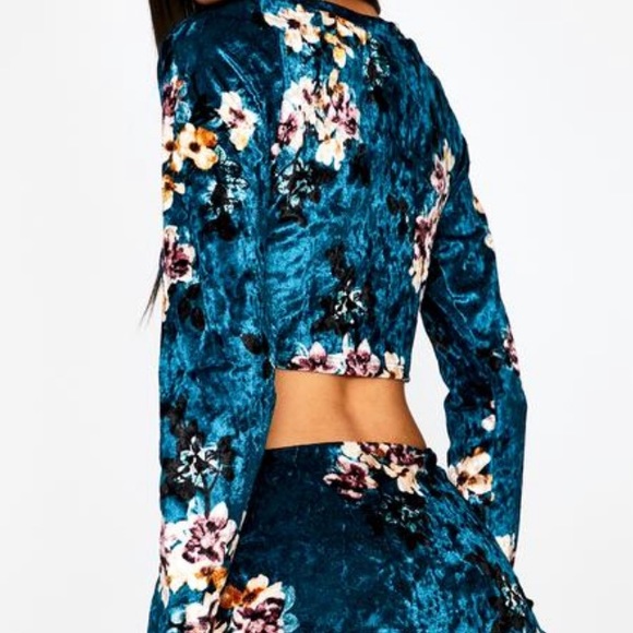 Dollskill Micro Mini Velvet Mini Skirt Set with Matching Long Sleeve Crop Top - Picture 6 of 6